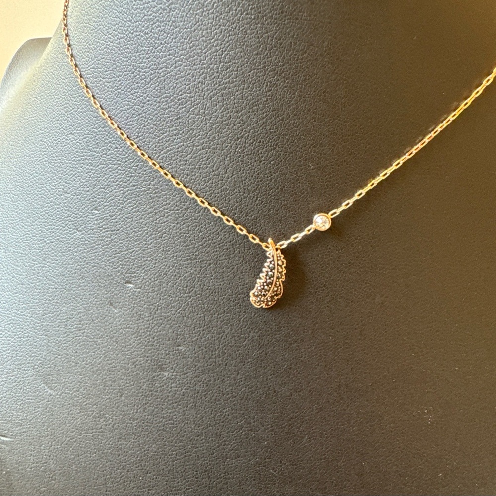 Swarovski Naughty Necklace Black, Rose-gold tone plated -5495292